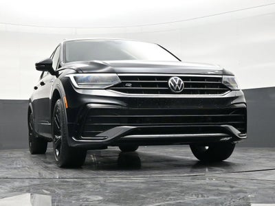 2023 Volkswagen Tiguan SE R-Line Black