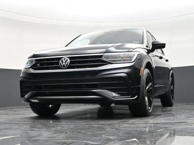 2023 Volkswagen Tiguan SE R-Line Black