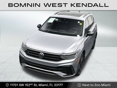 2022 Volkswagen Tiguan SE R-Line Black