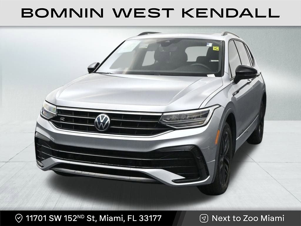 2022 Volkswagen Tiguan SE R-Line Black