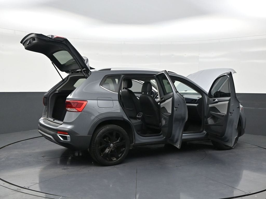 2023 Volkswagen Taos SE