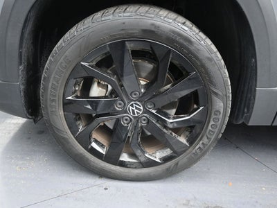2023 Volkswagen Taos SE