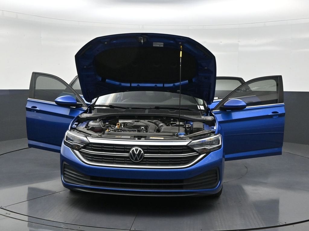 2023 Volkswagen Jetta SE