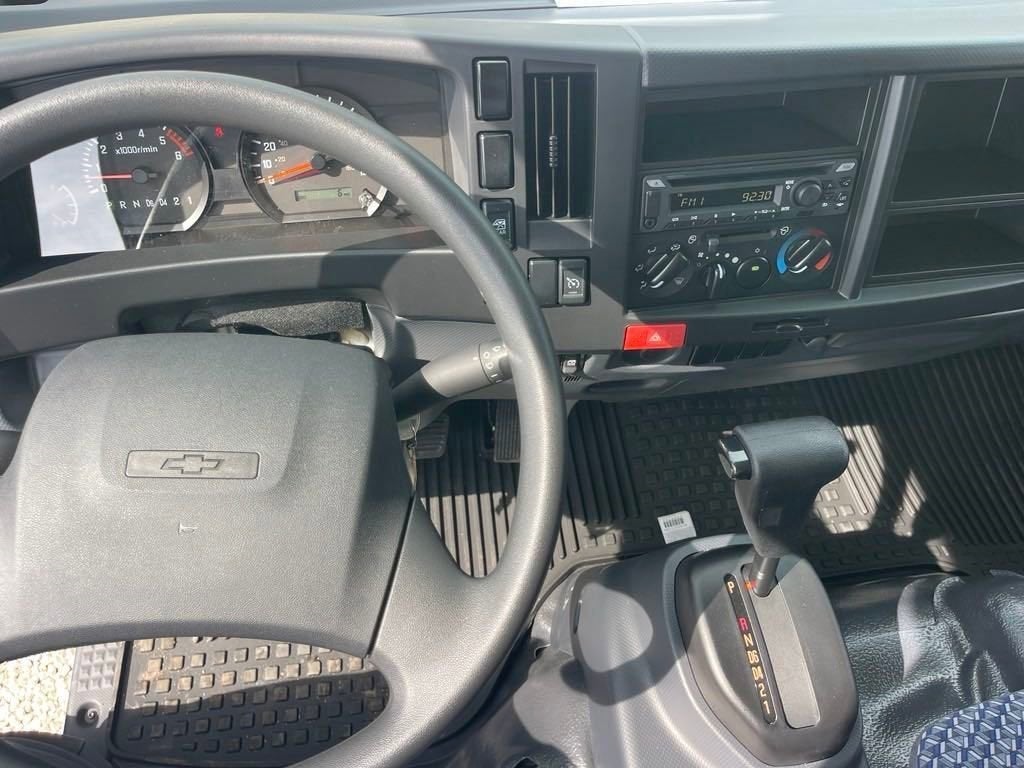 2024 Chevrolet Low Cab Forward 4500 1WT