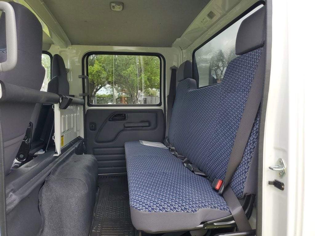 2025 Chevrolet Low Cab Forward 4500 Base