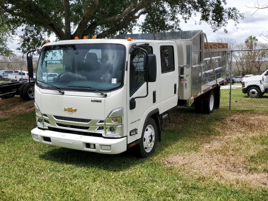 2025 Chevrolet Low Cab Forward 4500 Base