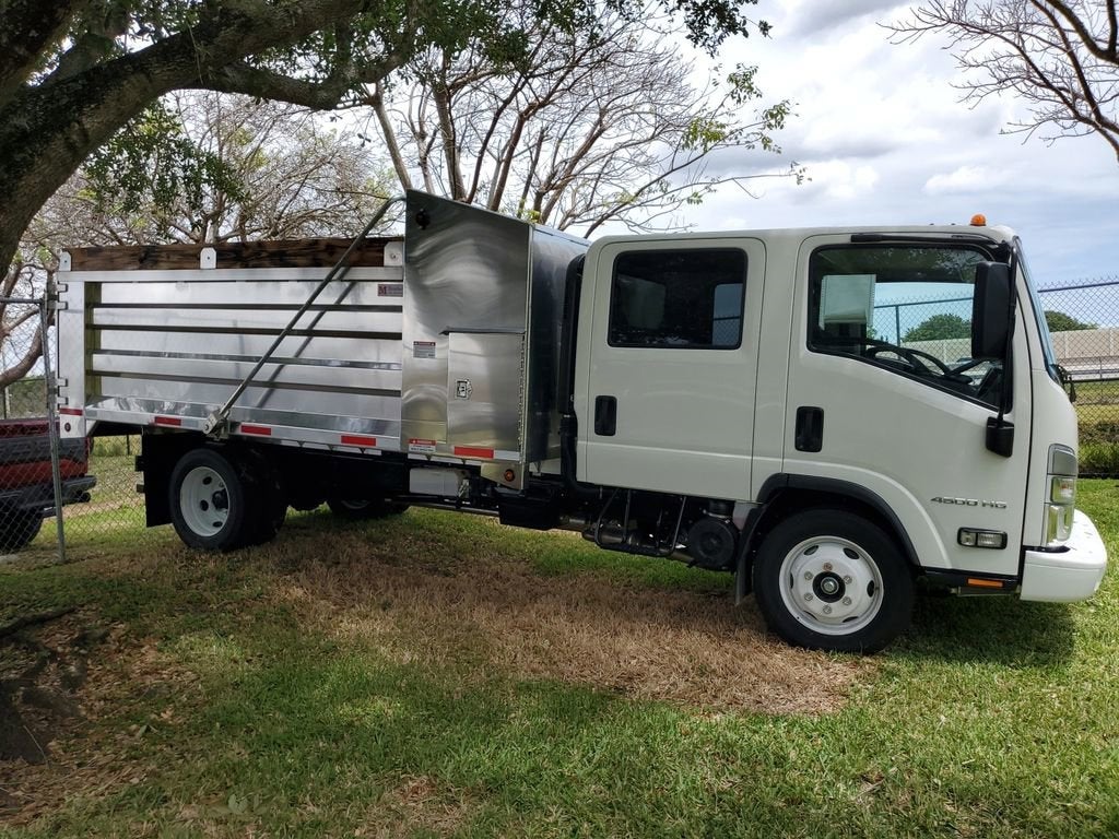2025 Chevrolet Low Cab Forward 4500 Base