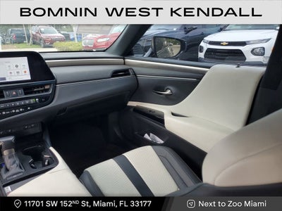 2023 Lexus ES ES 350 F SPORT Handling