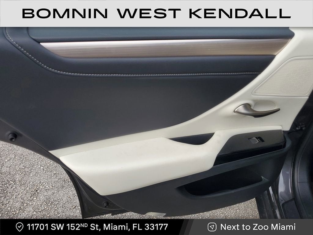 2023 Lexus ES ES 350 F SPORT Handling