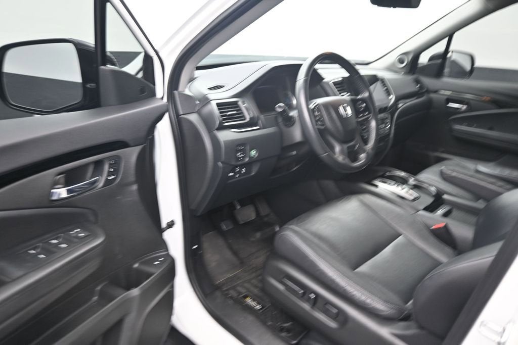 2022 Honda Pilot Touring 7-Passenger