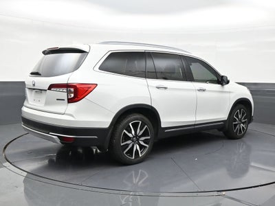 2022 Honda Pilot Touring 7-Passenger