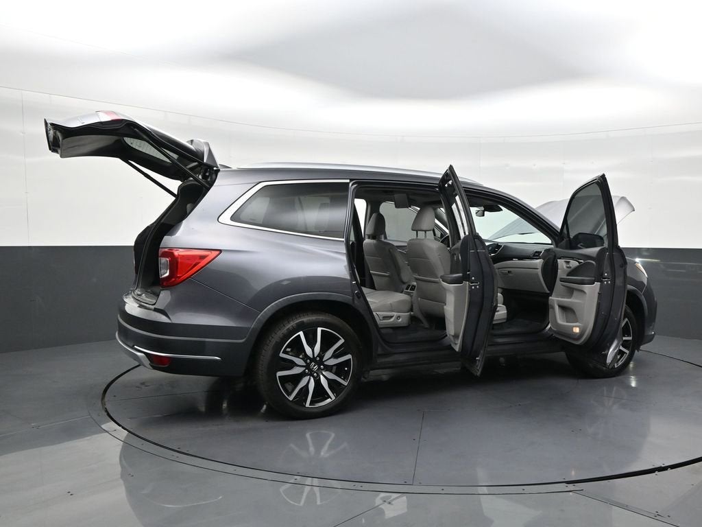2019 Honda Pilot Touring 8-Passenger