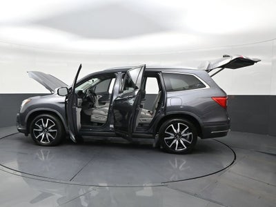 2019 Honda Pilot Touring 8-Passenger