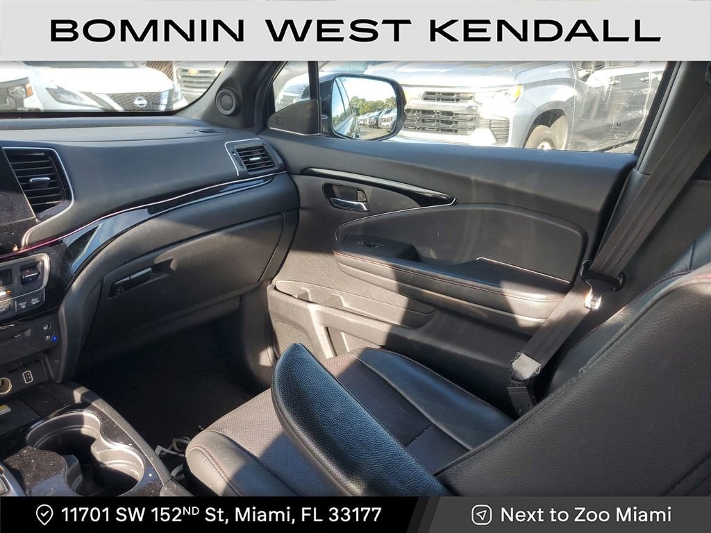 2022 Honda Pilot Black Edition