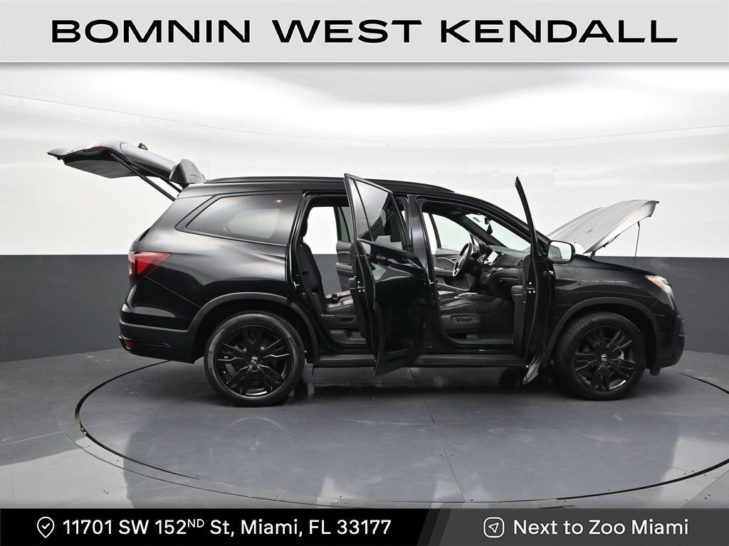 2022 Honda Pilot Black Edition