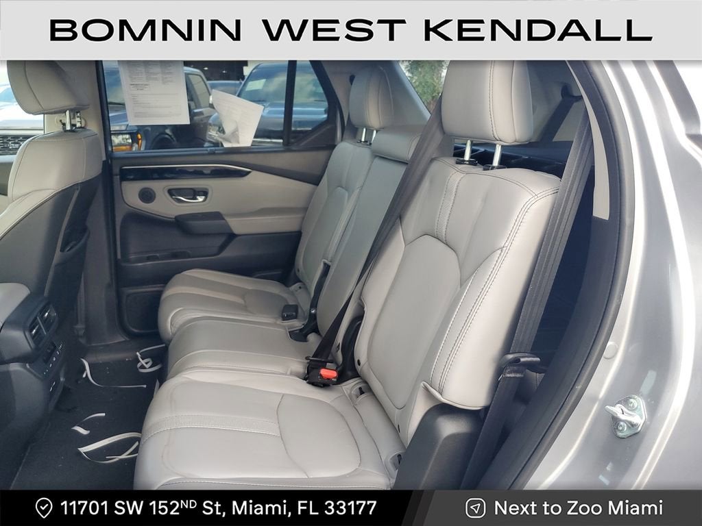 2023 Honda Pilot Touring