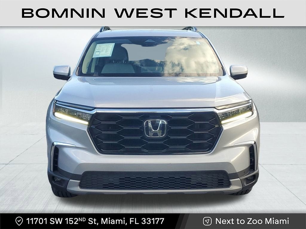 2023 Honda Pilot Touring