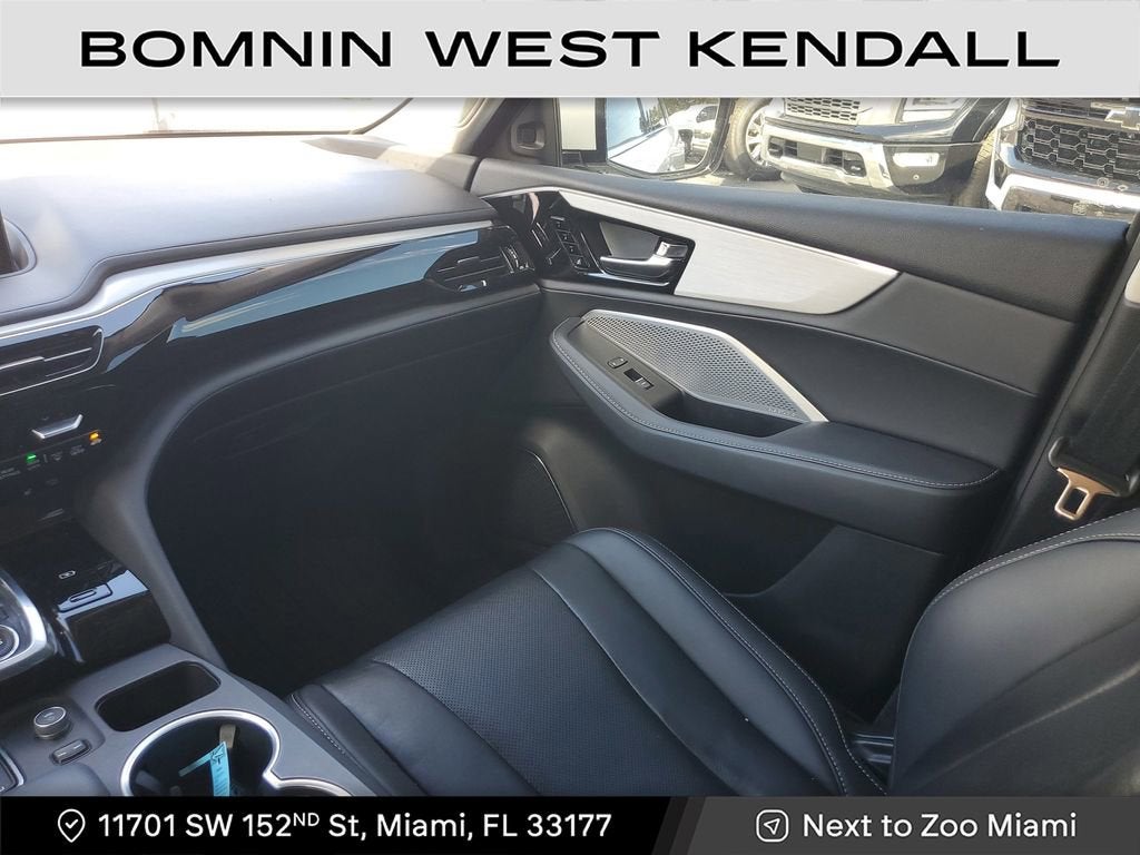 2023 Acura MDX w/Technology Package