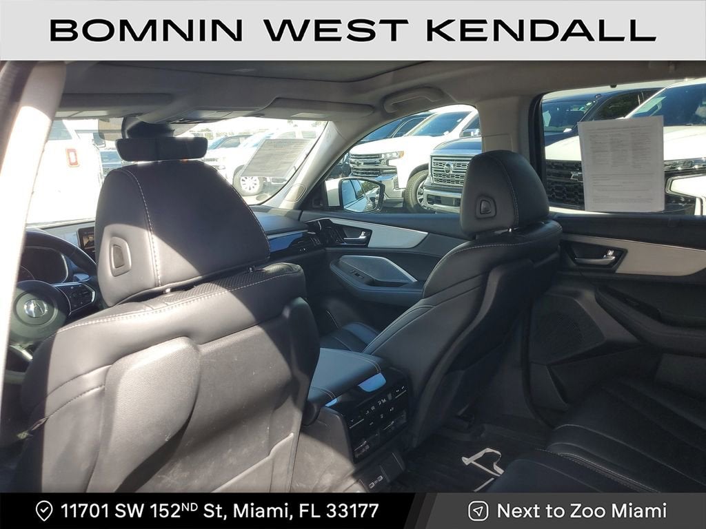 2023 Acura MDX w/Technology Package