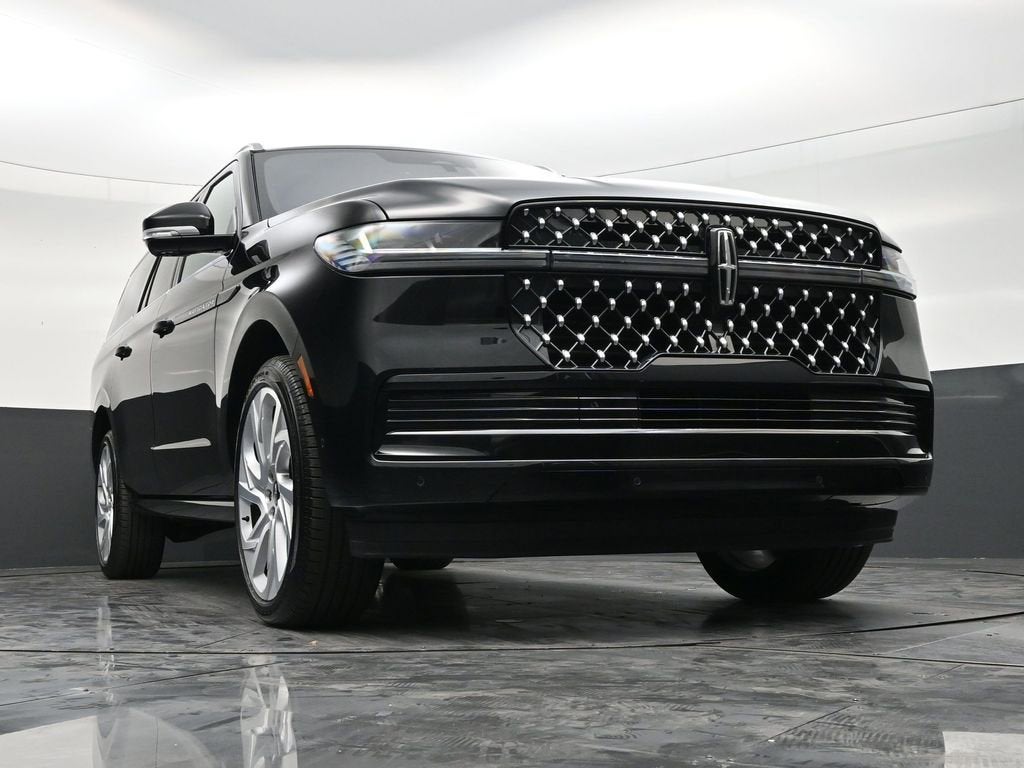 2025 Lincoln Navigator L Black Label