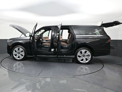 2025 Lincoln Navigator L Black Label