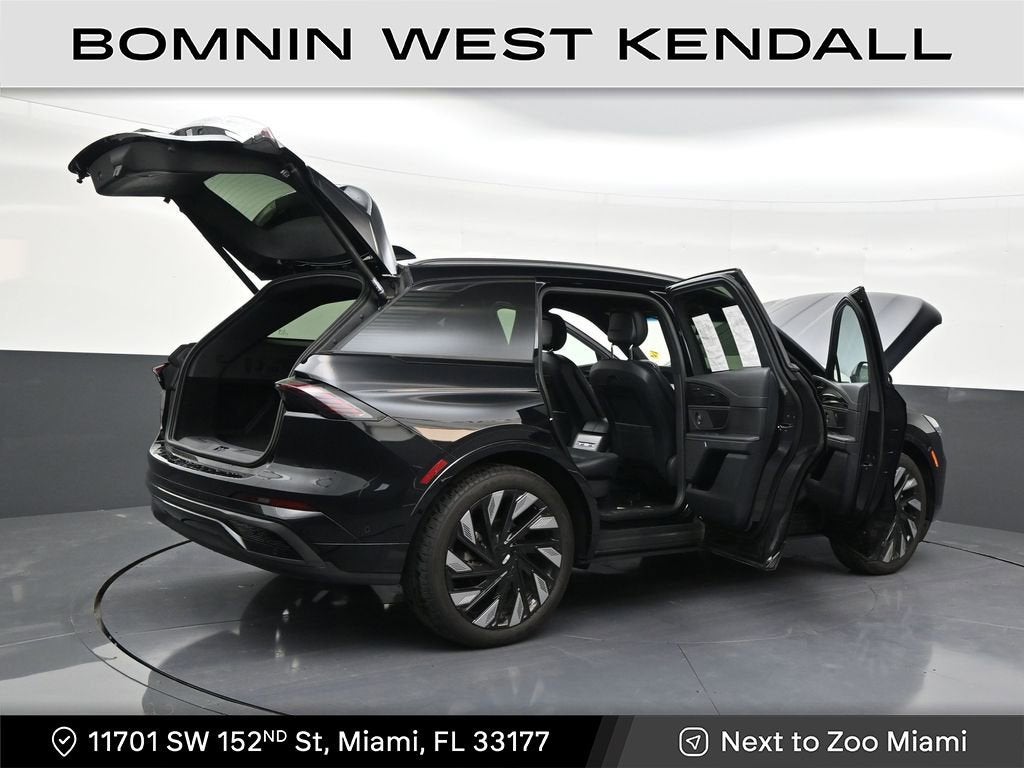 2024 Lincoln Nautilus Reserve