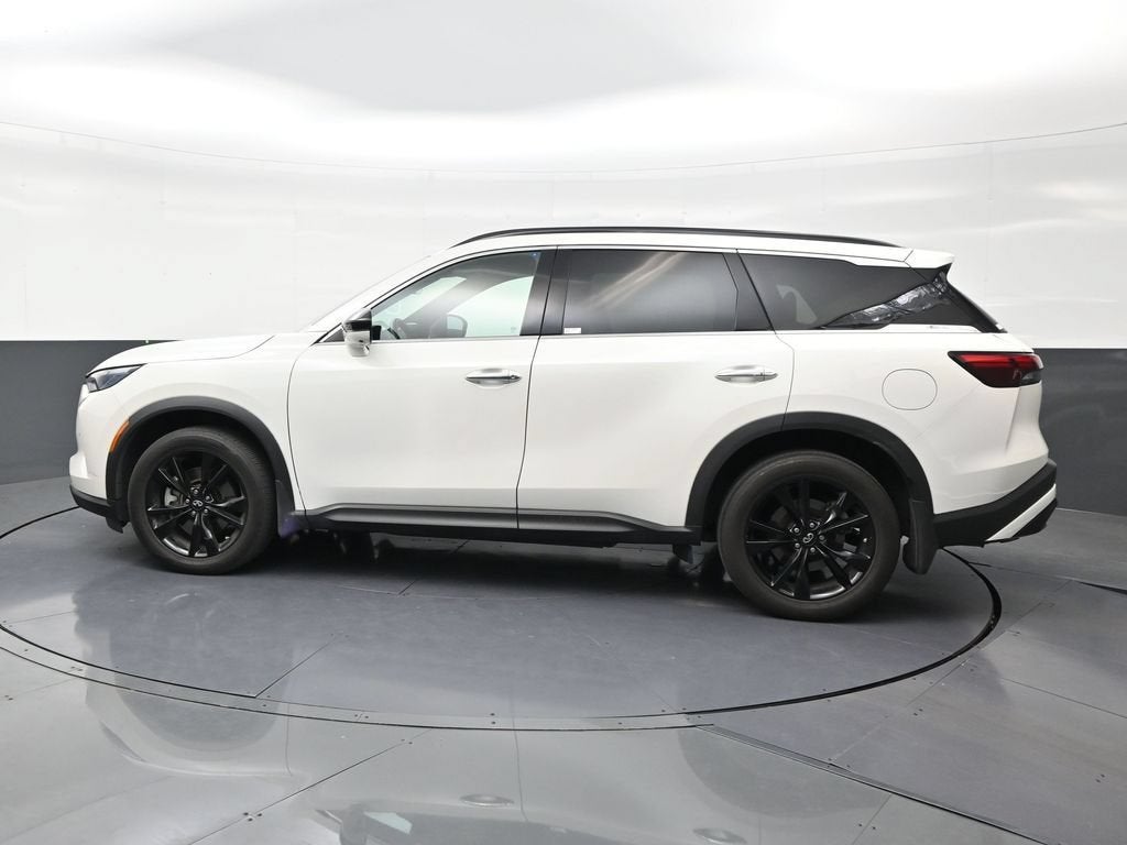 2025 INFINITI QX60 LUXE