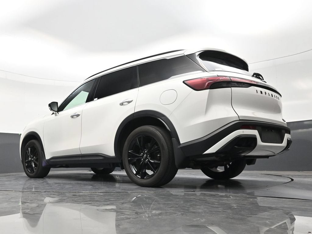 2025 INFINITI QX60 LUXE