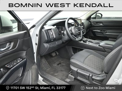 2022 Nissan Pathfinder S