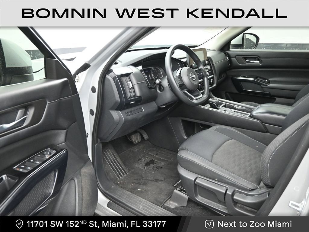 2022 Nissan Pathfinder S