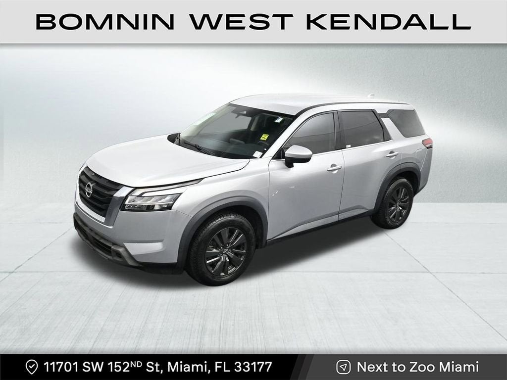 2022 Nissan Pathfinder S