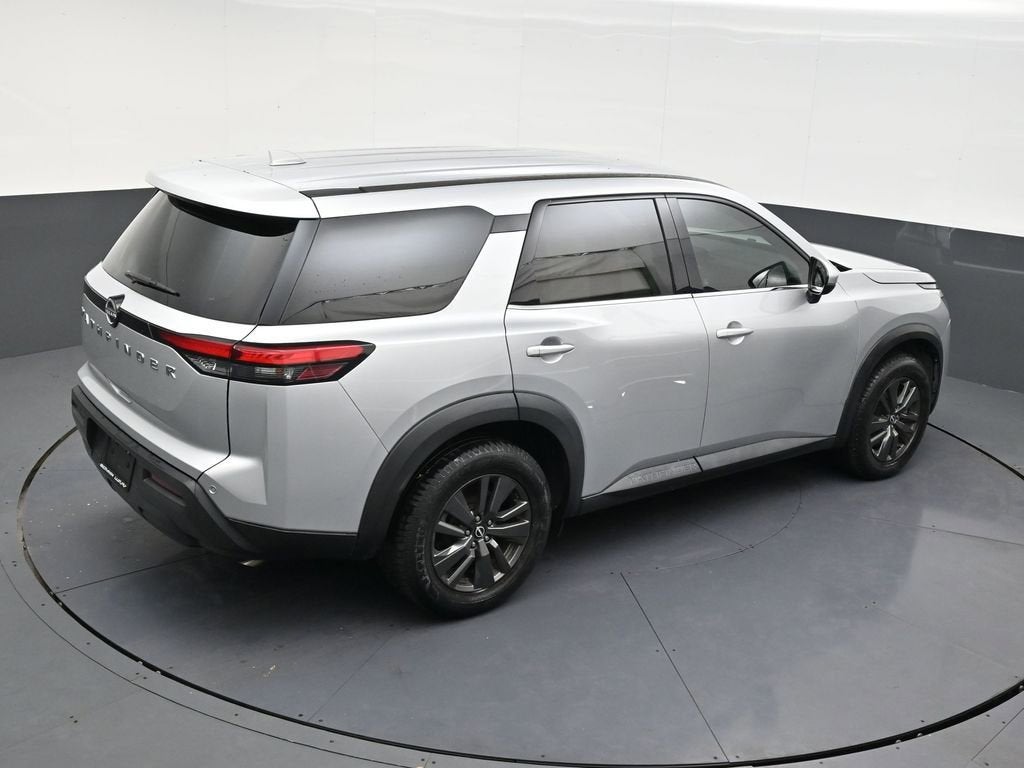 2022 Nissan Pathfinder S