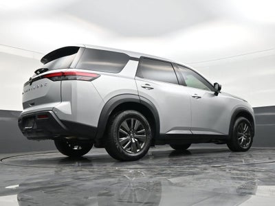 2022 Nissan Pathfinder S