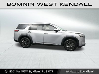 2022 Nissan Pathfinder S