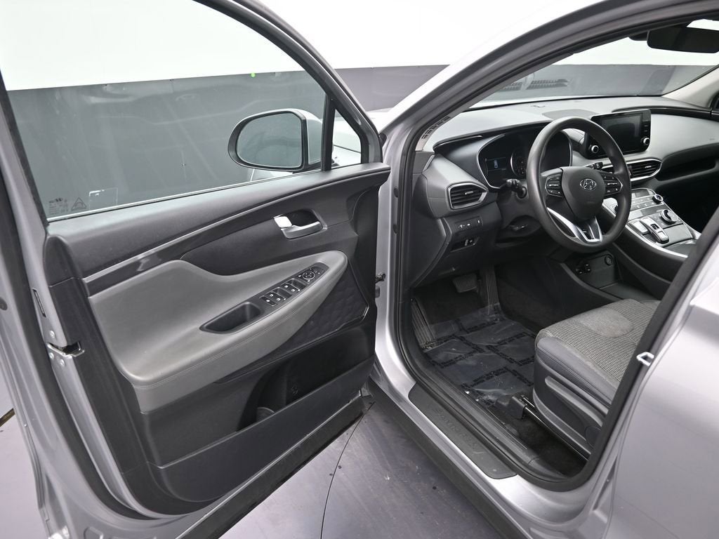 2021 Hyundai Santa Fe SE