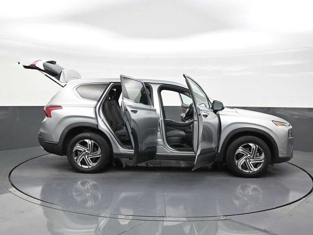 2021 Hyundai Santa Fe SE