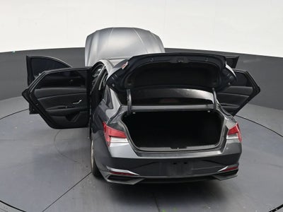 2021 Hyundai Elantra SE