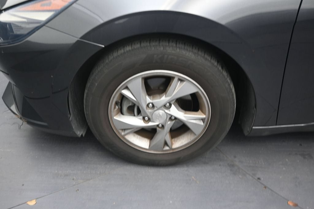 2021 Hyundai Elantra SE