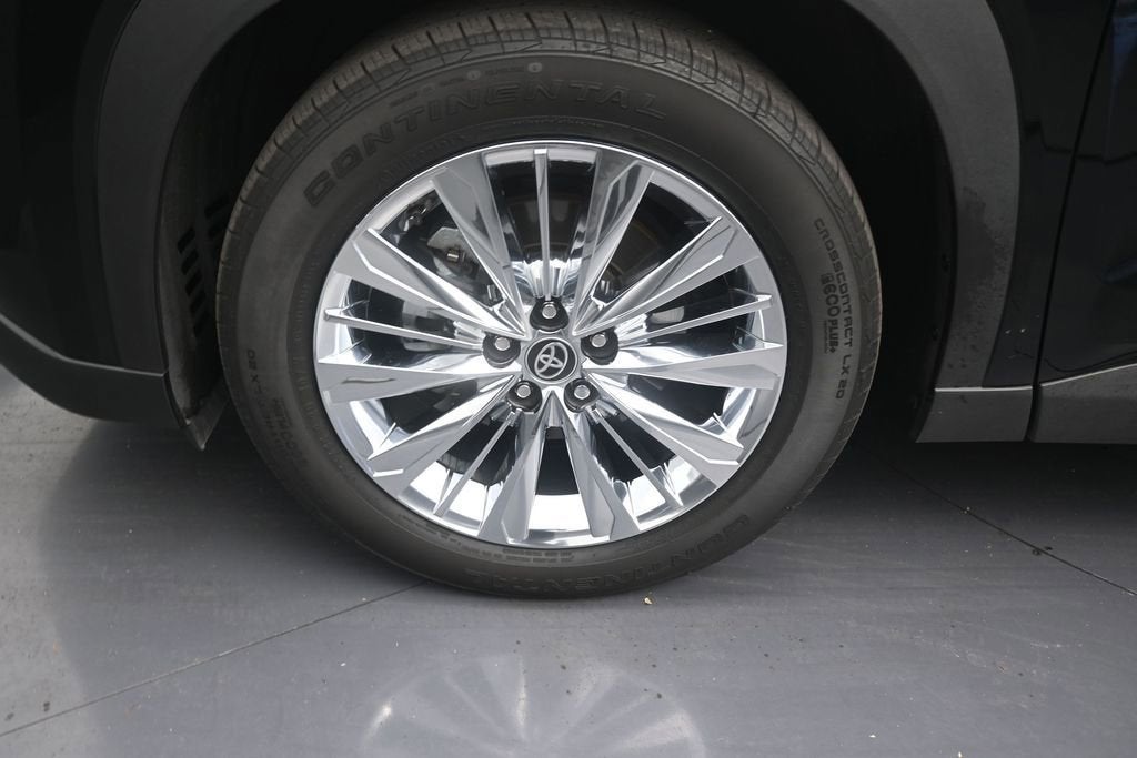 2026 Toyota Grand Highlander LE