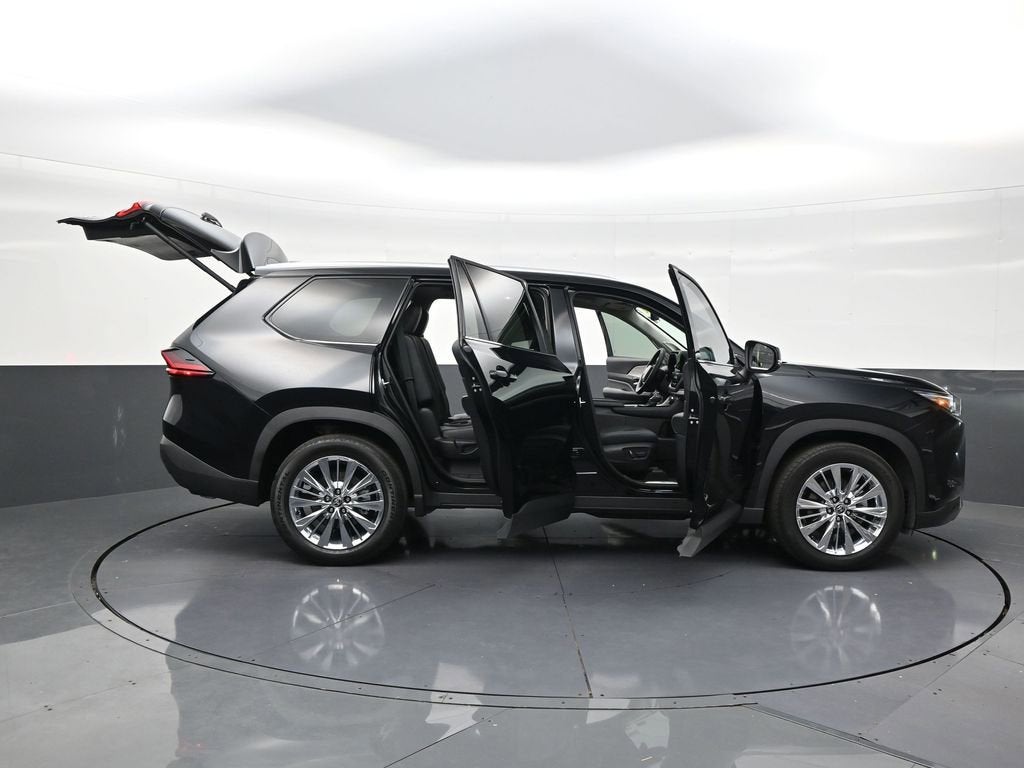 2026 Toyota Grand Highlander LE