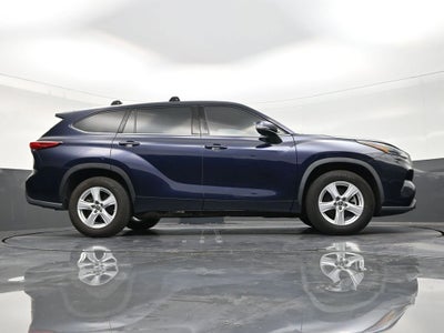 2022 Toyota Highlander L