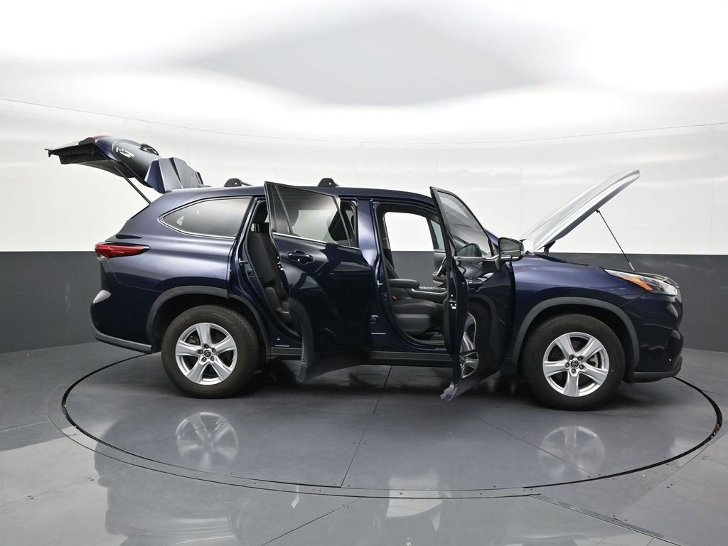 2022 Toyota Highlander L