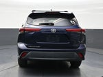 2022 Toyota Highlander L