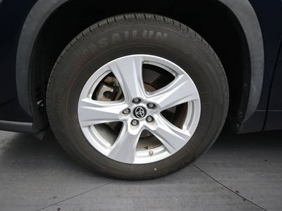 2022 Toyota Highlander L