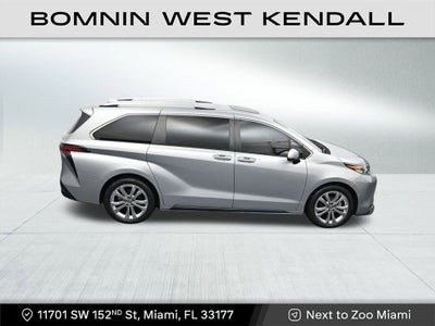 2023 Toyota Sienna Platinum