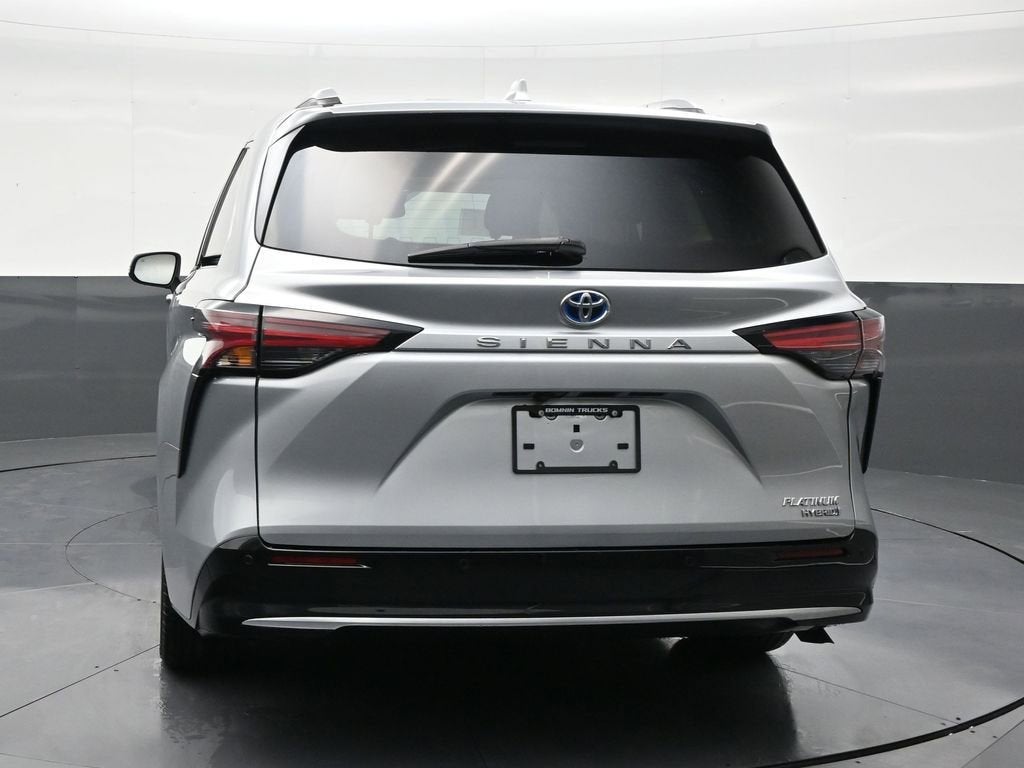 2023 Toyota Sienna Platinum