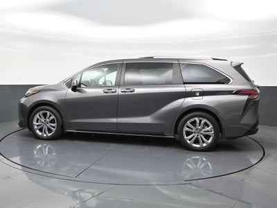 2024 Toyota Sienna Platinum