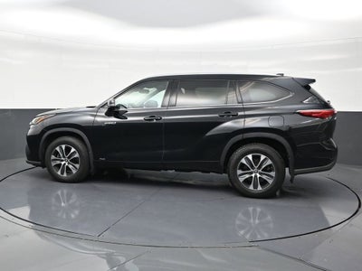 2021 Toyota Highlander Hybrid XLE
