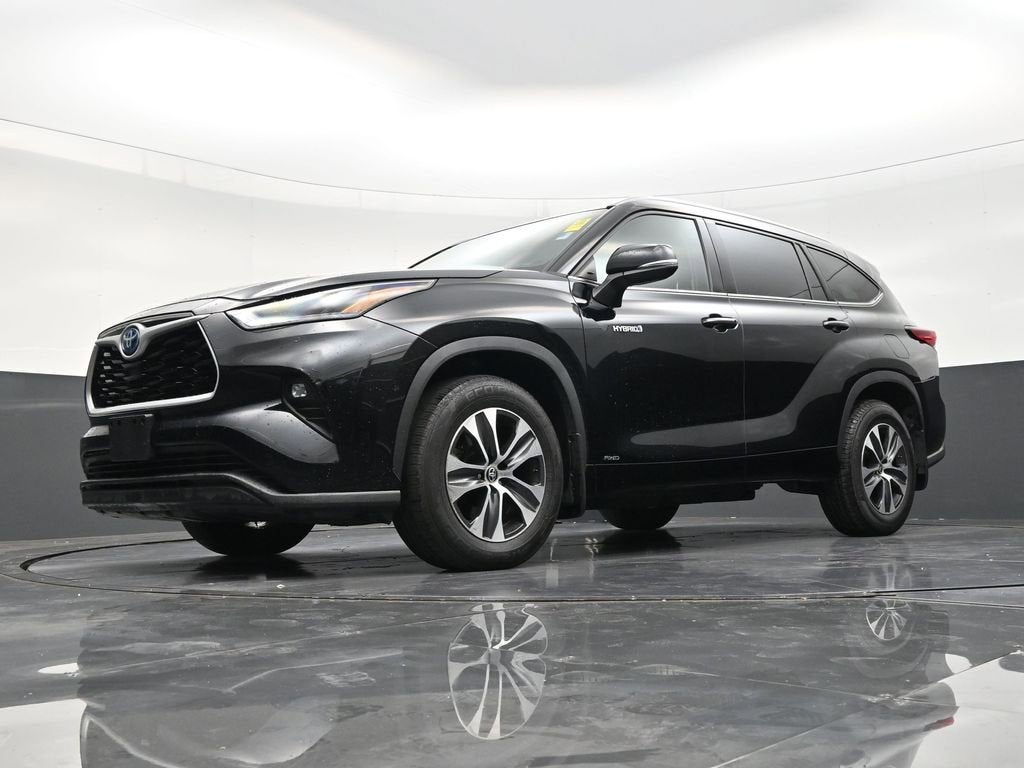 2021 Toyota Highlander Hybrid XLE