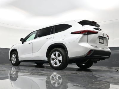 2025 Toyota Highlander LE